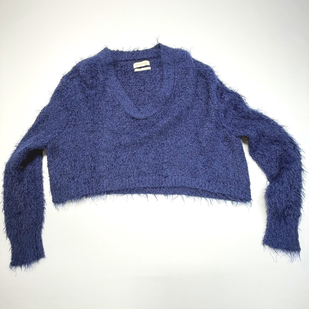 Urban Outfitters Fuzzy Cropped Sweater Blue Long Sleeve Soft Knit Women's Small